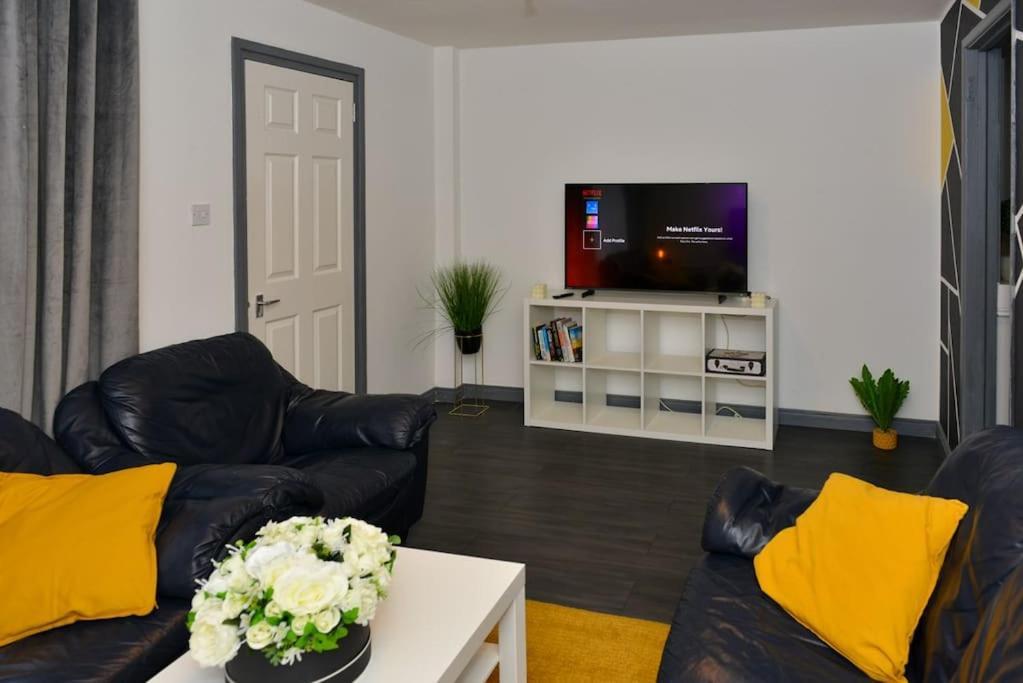 Perfect For Contractors, Tvs In Every Bedroom Craigavon Exteriér fotografie